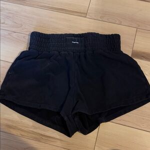 TALENTLESS Women's Black Athletic Shorts
